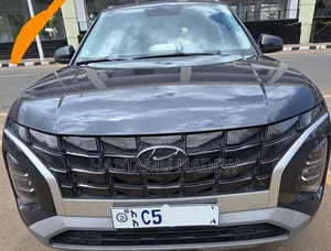 Hyundai Creta 2023 Silver