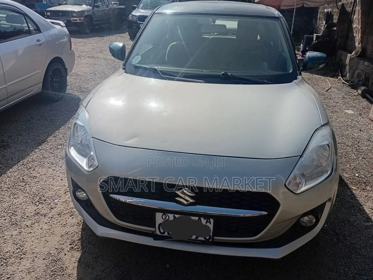 Suzuki Swift 2021 Silver