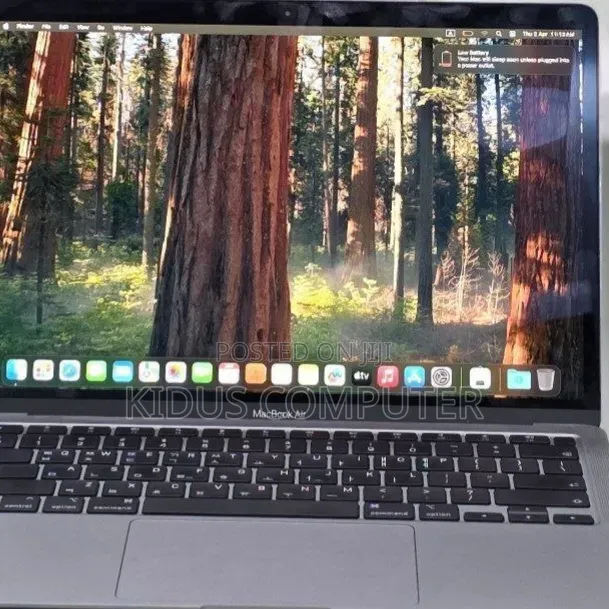 New Laptop Apple MacBook Air 8GB Apple M1 SSD 256GB