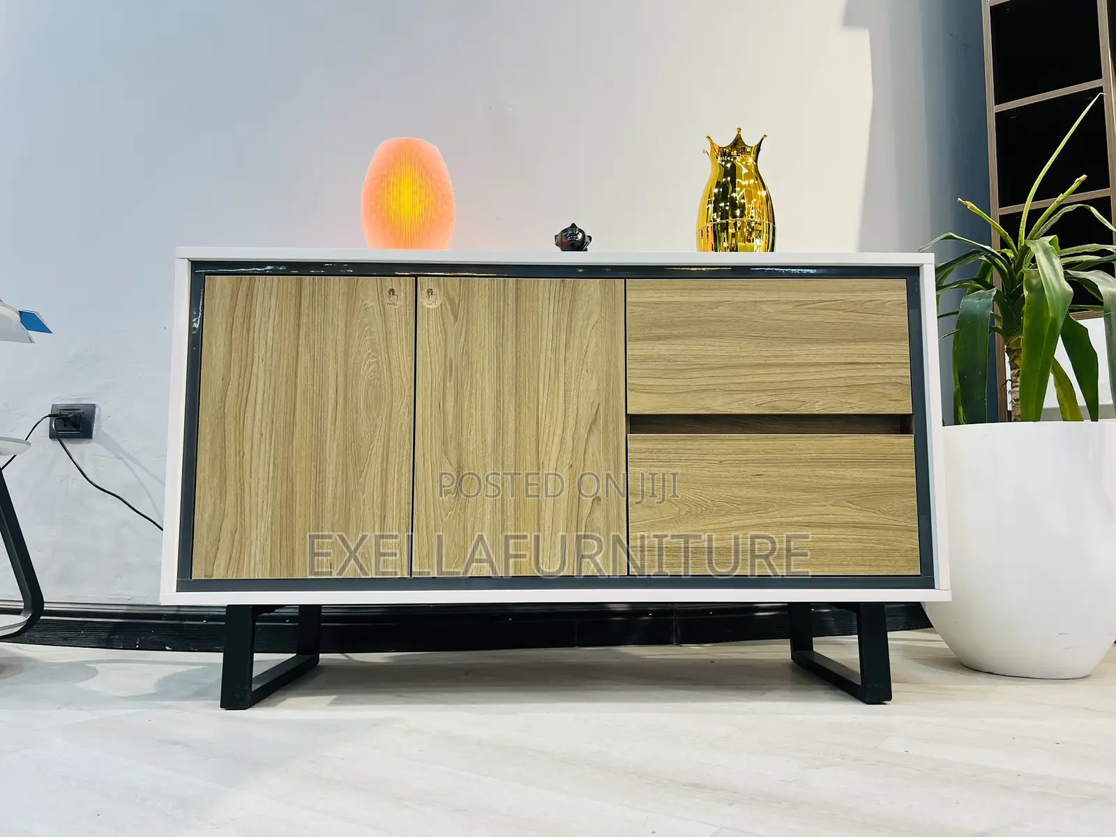 Console Table | ኮንሱል ቴብል | በ ተለያየ ሳይዝ