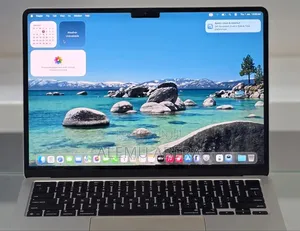New Laptop Apple MacBook Air 2025 M4 13-inch 16GB Apple M4 SSD 256GB