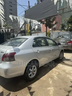 Toyota Yaris 2006 Silver