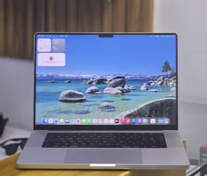 New Laptop Apple MacBook Pro 2021 M1 32GB Apple M1 Pro SSD 512GB