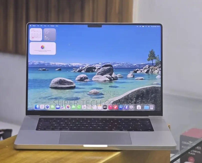 New Laptop Apple MacBook Pro 2021 M1 32GB Apple M1 Pro SSD 512GB