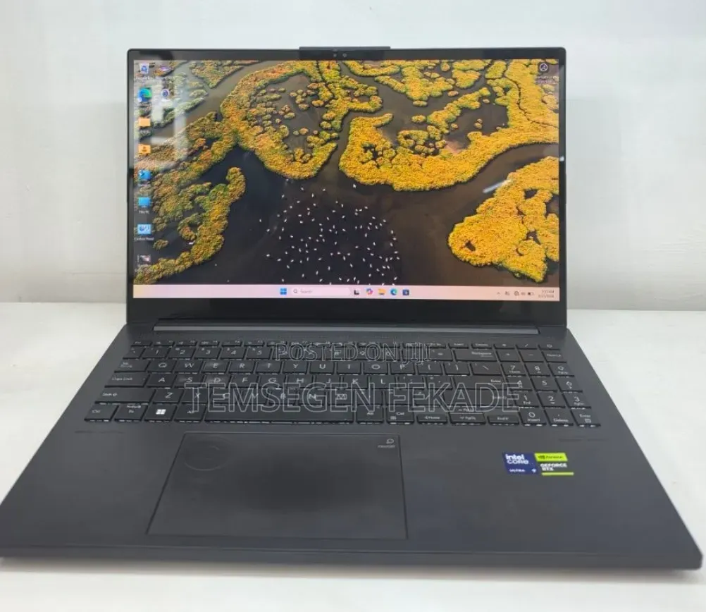 New Laptop Asus VivoBook 15 X505BA 16GB Intel Core Ultra 9 SSD 512GB