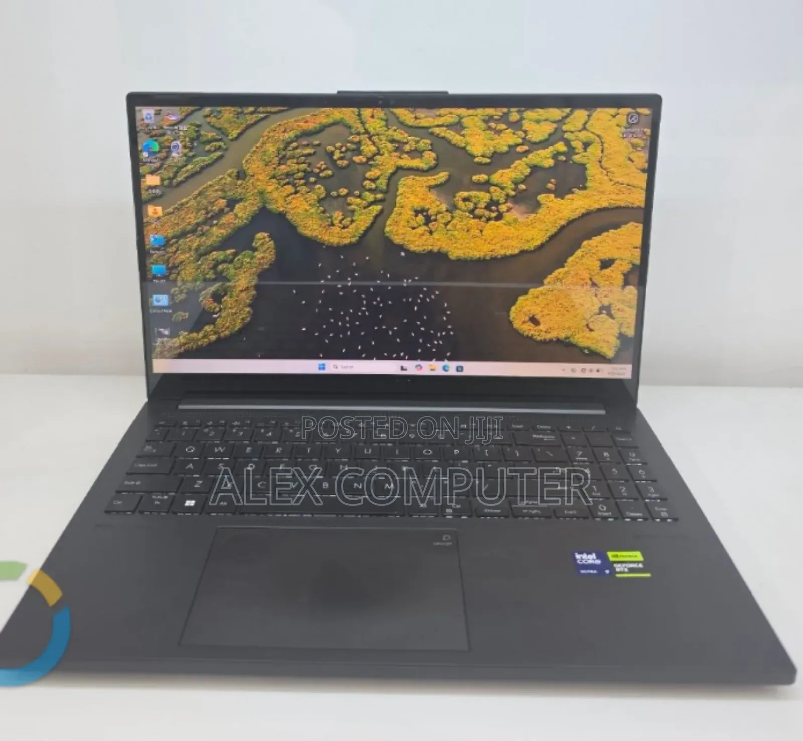 New Asus VivoBook Pro 15 N580VD 16GB Intel Core Ultra 9 SSD 512GB