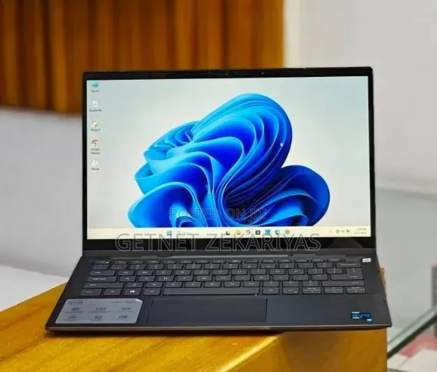 New Laptop Dell Inspiron 13 5000 16GB Intel Core i7 SSD 512GB