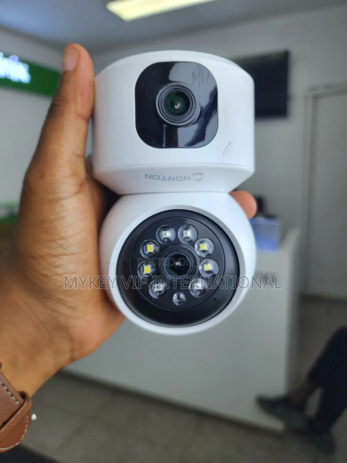 Chonton V380 Pro Dual-Lens Wireless Security Camera