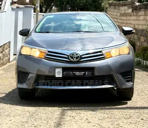 Toyota Corolla 2016 Black