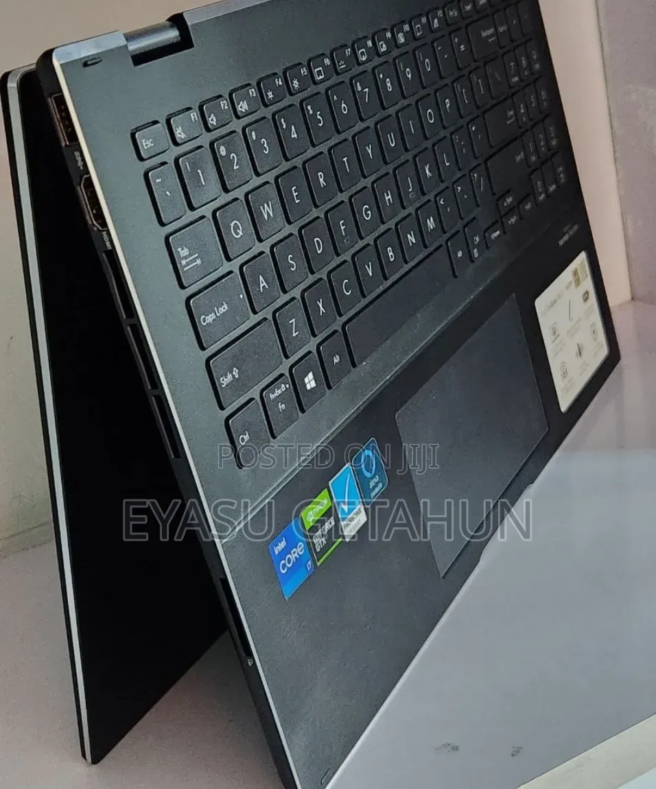 New Laptop Asus ZenBook Flip 14 UX461UA 16GB Intel Core i7 SSD 512GB