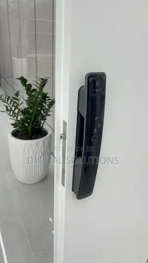 All in One Smart Door Lock for Complete Access Management