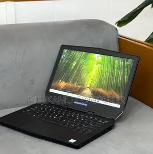 New Laptop Dell Allenware M15 R5 16GB Intel Core i7 HDD 500GB