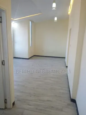 2bdrm Condo in አያት, Yeka for sale