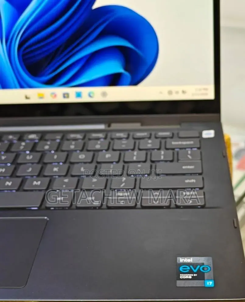 New Laptop Dell Inspiron 15 16GB Intel Core i7 SSD 512GB