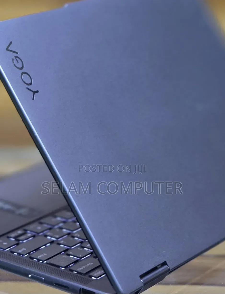 New Laptop Lenovo Yoga 7i 16GB Intel Core i7 SSD 512GB