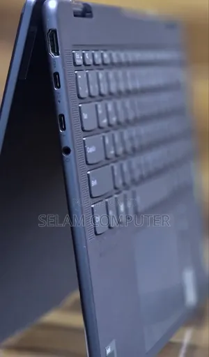 New Laptop Lenovo Yoga 7i 16GB Intel Core i7 SSD 512GB
