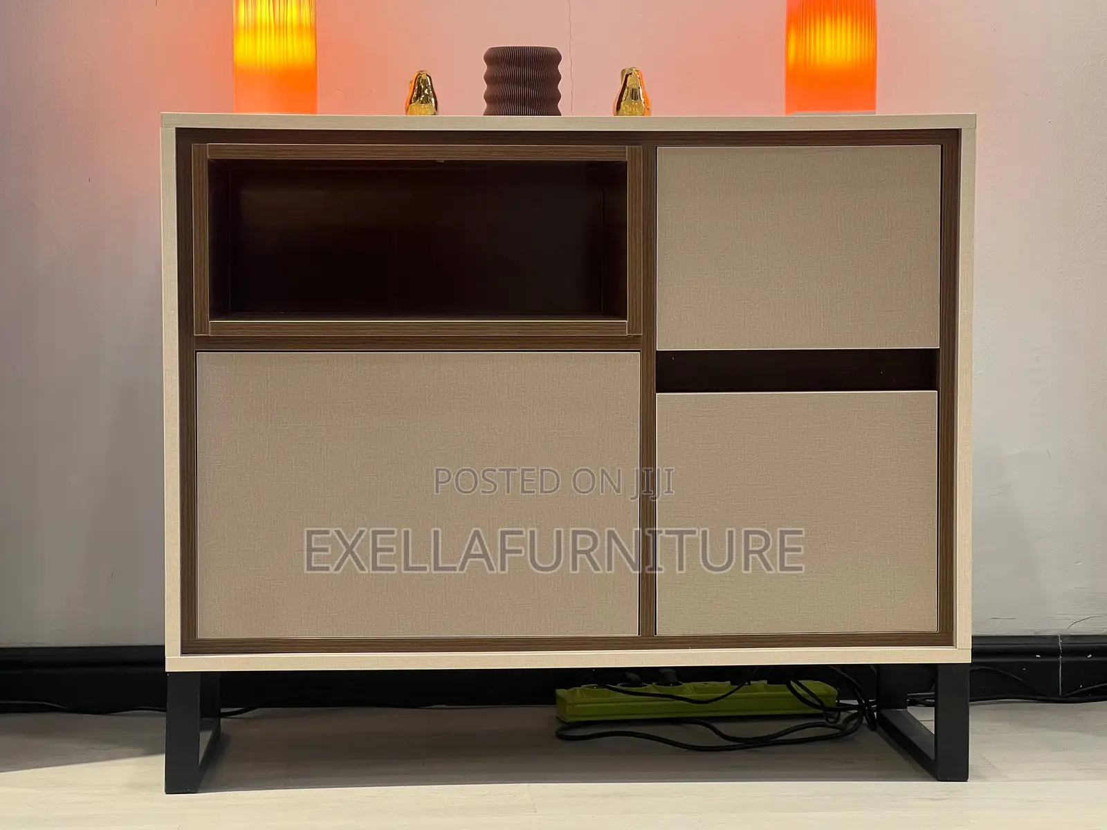 Console Table | ኮንሶል ቴብል