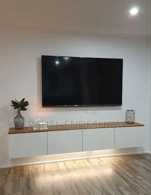 Modern White Laminated MDF Tv Stand