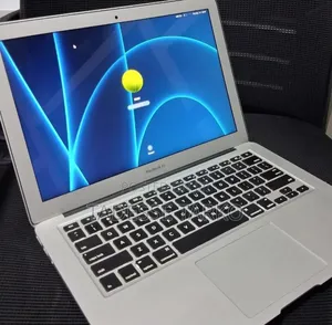 New Laptop Apple MacBook Air 2015 8GB Intel Core i5 SSD 256GB