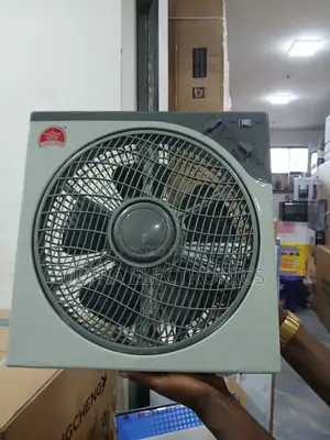 Changli Crown Kyt-30a 12-Inch Box Desk Fan With a Gray Plastic Casing