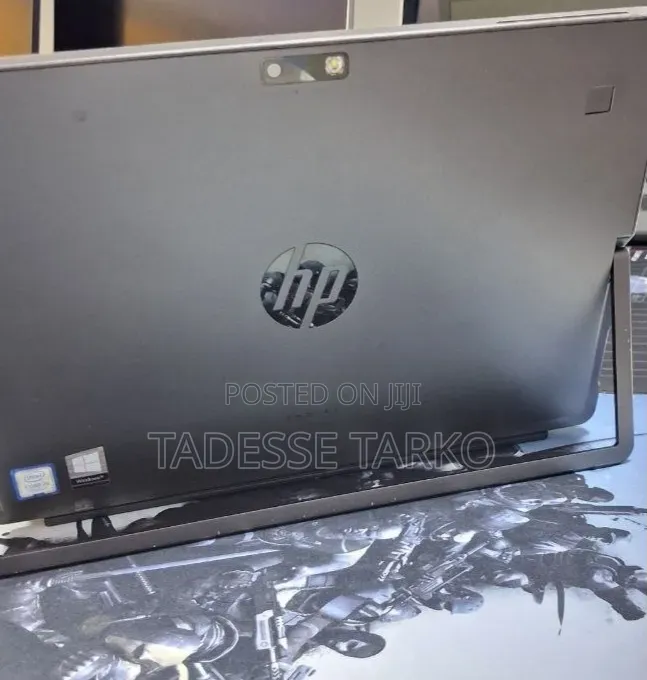 New Laptop HP Elite X2 1012 8GB Intel Core i5 SSD 256GB