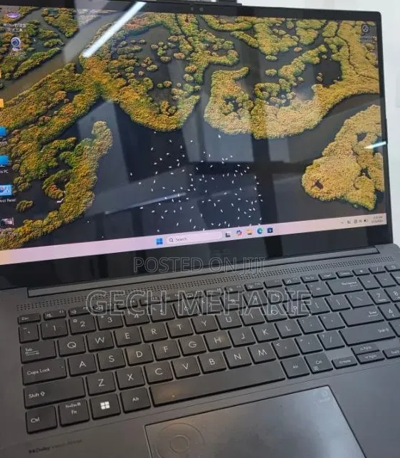 New Laptop Asus VivoBook 15 X505BA 16GB Intel Core Ultra 9 SSD 512GB