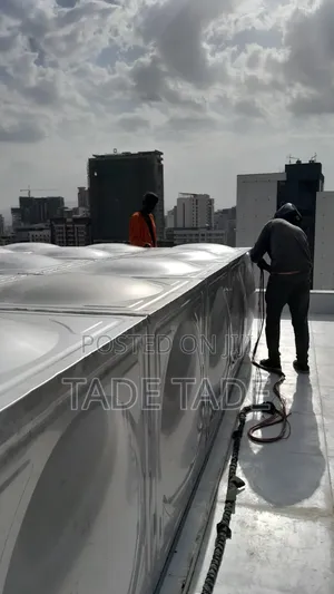 ፍቃዱ የ Stianless Steel የውሀ ታንከር ስራ