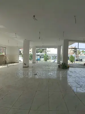 Space Rent for Resturant Car Show Room and Other