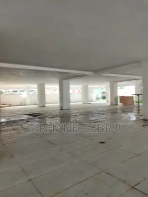 Space Rent for Resturant Car Show Room and Other
