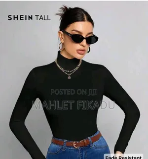 Trendy Pitles Fashion Top