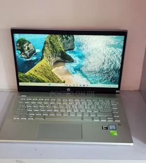 New Laptop HP Pavilion 15 8GB Intel Core i5 SSD 256GB