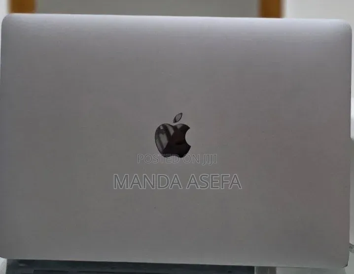 New Laptop Apple MacBook Air 2020 M1 8GB Apple M1 SSD 256GB