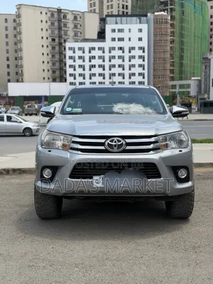 Toyota Hilux 2017 Silver