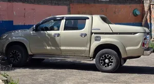 Toyota Hilux 2012 Silver