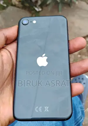 Apple iPhone SE (2020) 64 GB Black