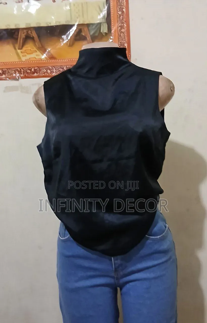 የሴት ቶፖች (Tops)