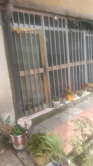 Condominum Shop for Sell Negd Suk