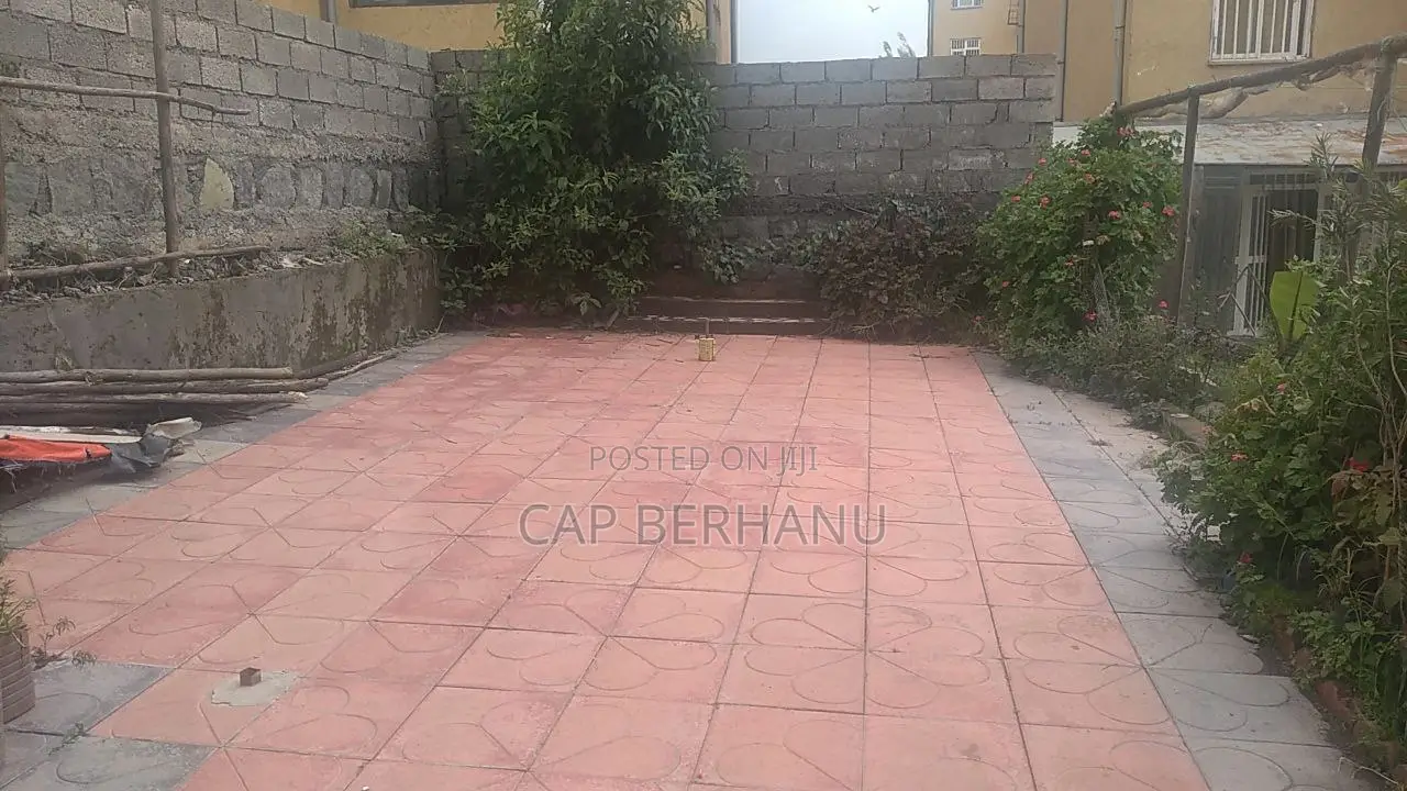 Condominum Shop for Sell Negd Suk