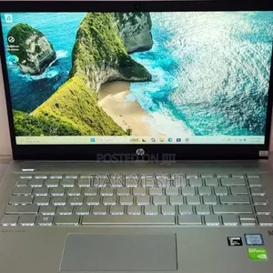 New Laptop HP Pavilion 15 8GB Intel Core i5 SSD 1T