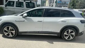 Volkswagen ID.6 2023 White