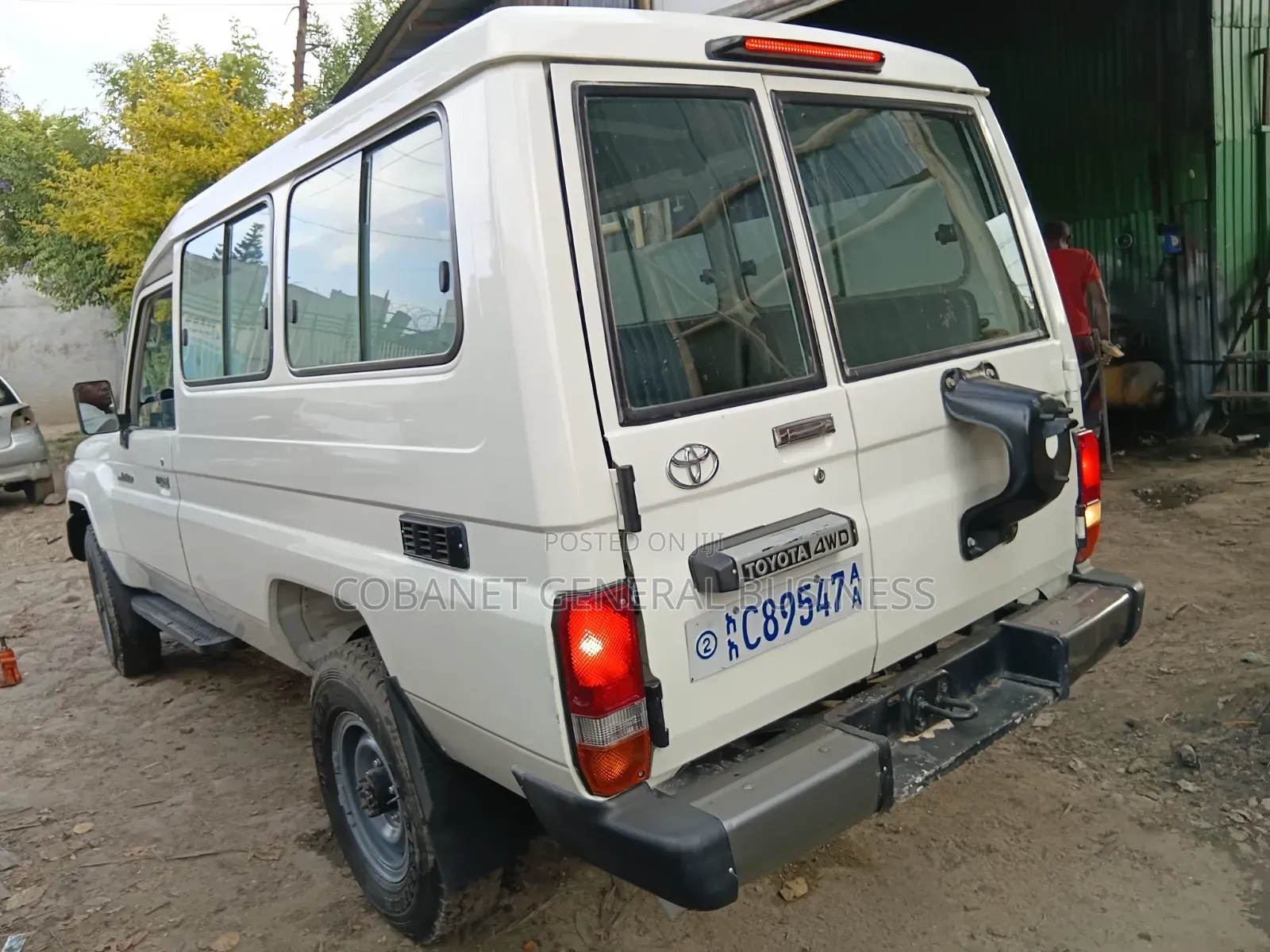 Toyota Land Cruiser 2013 White