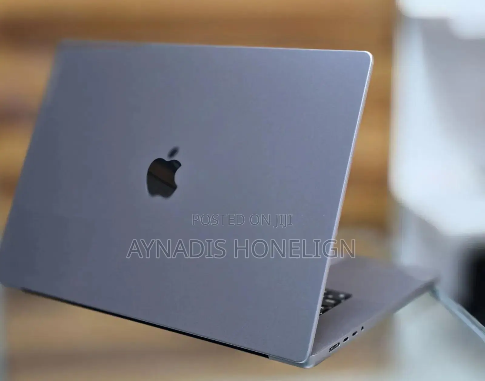 New Laptop Apple MacBook Air 16GB Apple M4 SSD 256GB