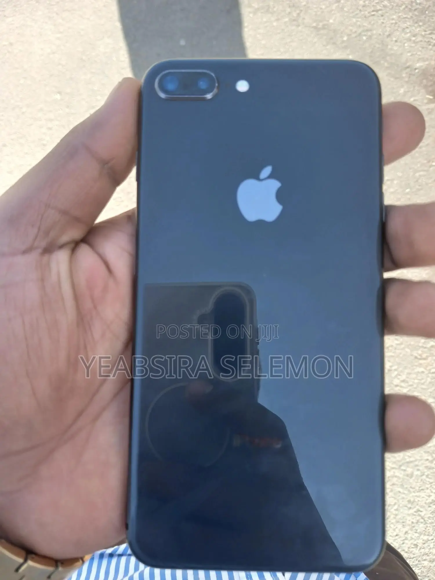 Apple iPhone 8 Plus 64 GB Black