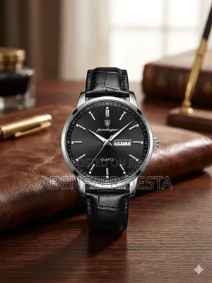 Poedagar 832 Men's Quartz Business Watch Featuring a Black Leather Ban