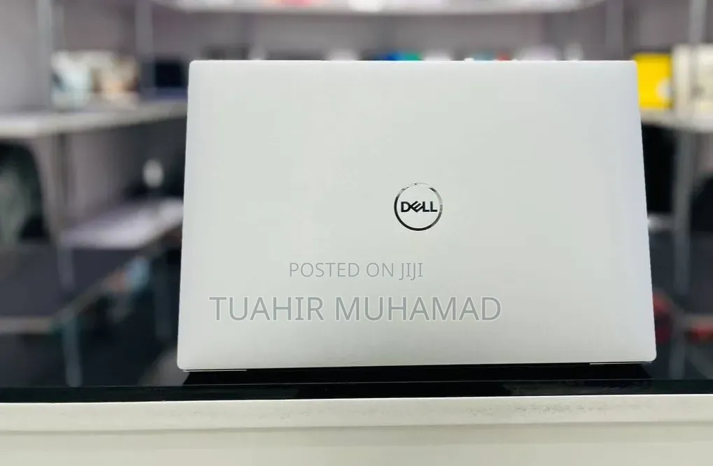 New Laptop Dell XPS 15 8GB Intel Core i5 SSD 512GB