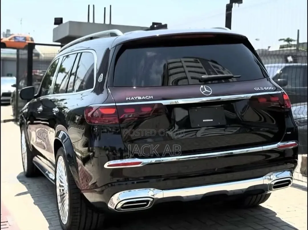 New Mercedes-Benz GLS-Class 2025 Black