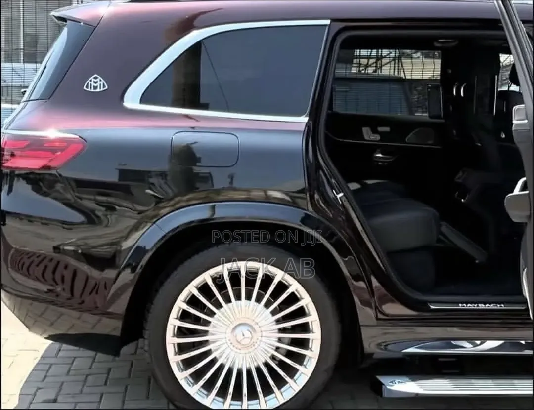 New Mercedes-Benz GLS-Class 2025 Black