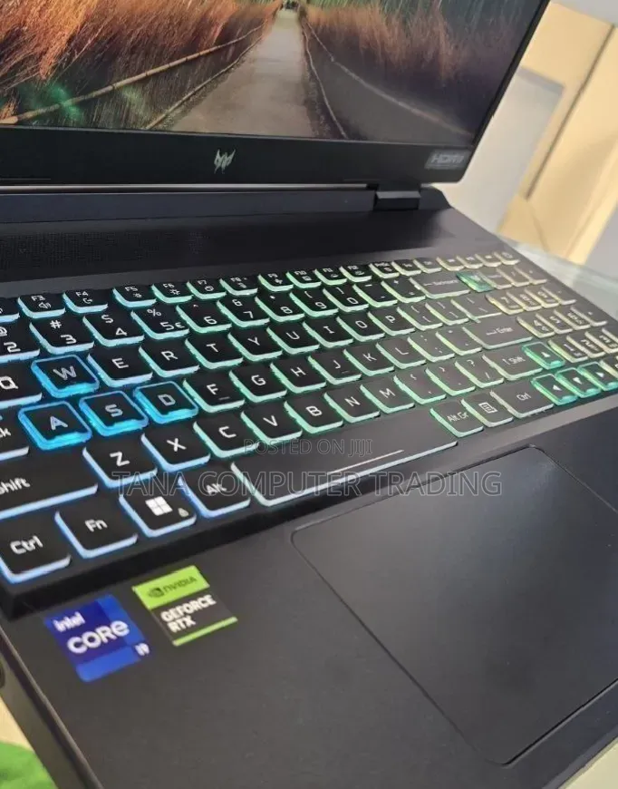 New Laptop Acer Predator 17 16GB Intel Core i9 SSD 1T