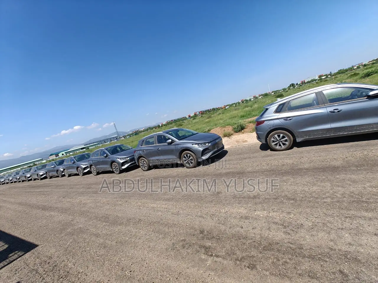 New BYD E2 43 kWh 94 hp FWD 2025 Gray