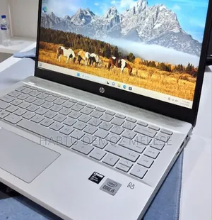New Laptop HP Pavilion 15 8GB Intel Core i5 SSD 512GB